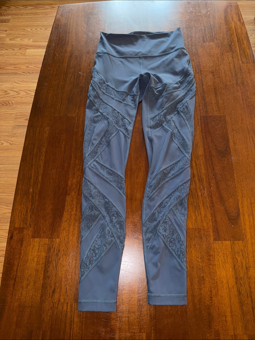Lululemon Wunder Under HR Tight 28” *Flocked Mesh Lux LW5CA4S Size 6.